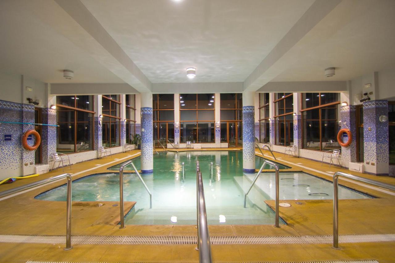 Hotel Y Cabanas Llanuras De Diana - Caja Los Andes Пуерто Наталес Екстериор снимка